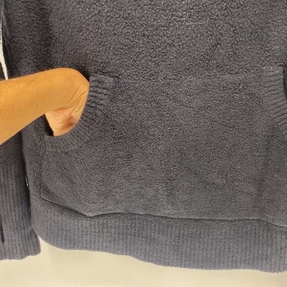 Barefoot Dreams cozychic lite fuzzy ho Lo thumb holes warm shirt black soft sz S - Picture 3 of 8